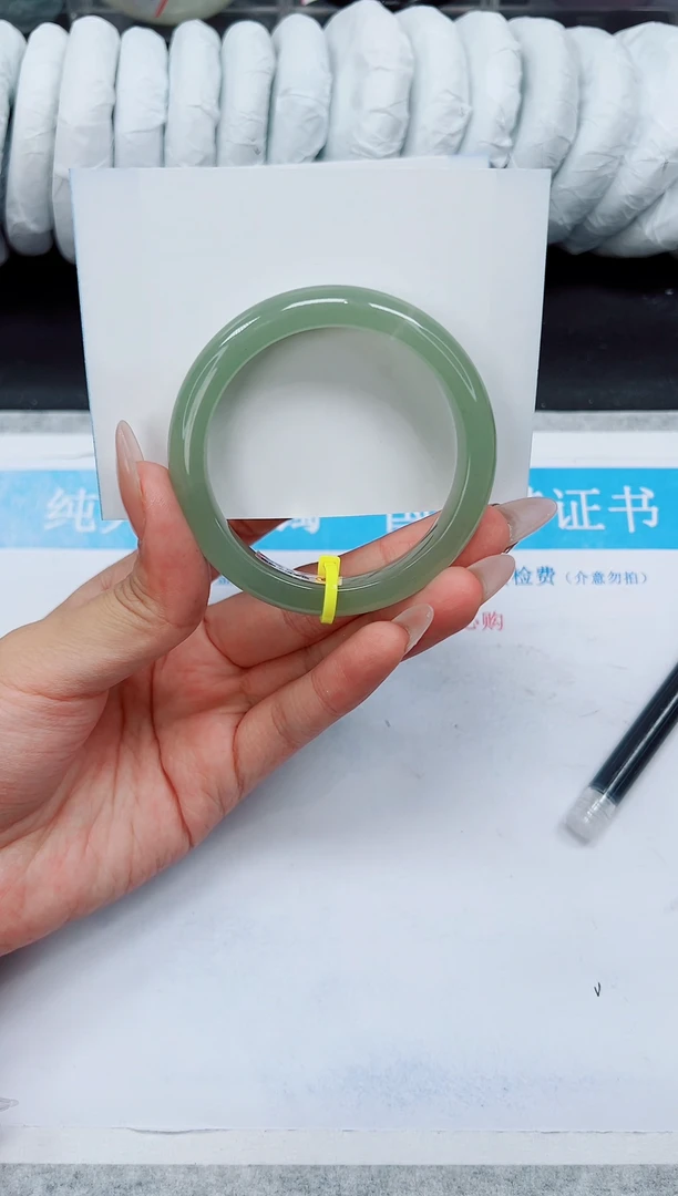 未镶嵌手镯石英质玉D138-52.8