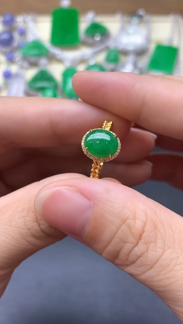 18K金镶嵌戒指翡翠491-中国好珍宝