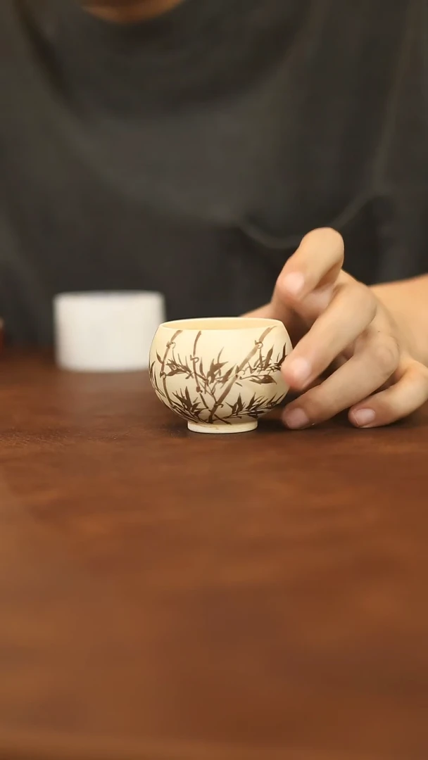 2025-8-9墨竹蛋杯