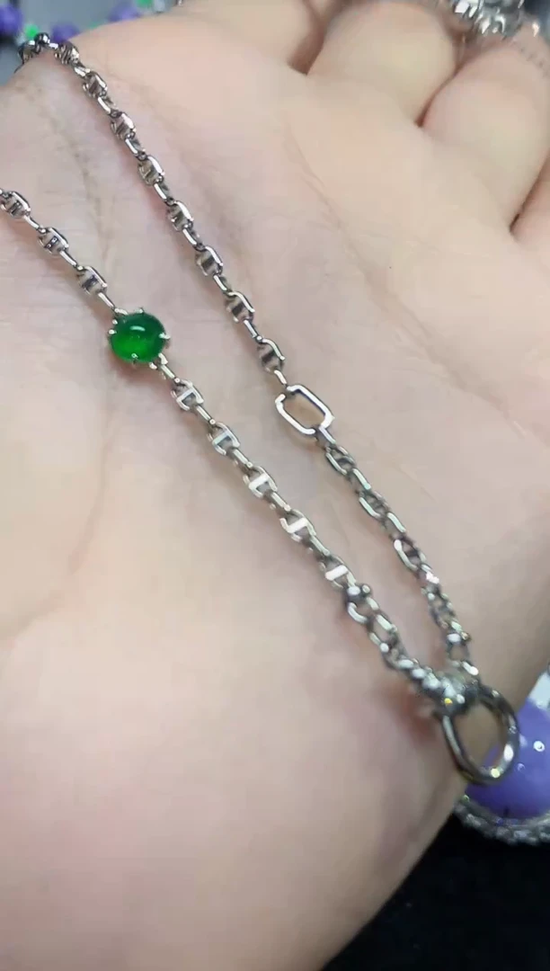 项链18K金镶嵌翡翠L