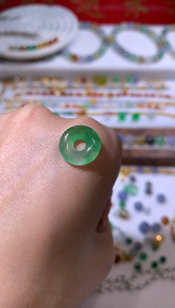 未镶嵌定制翡翠12.8*2.3甜甜圈