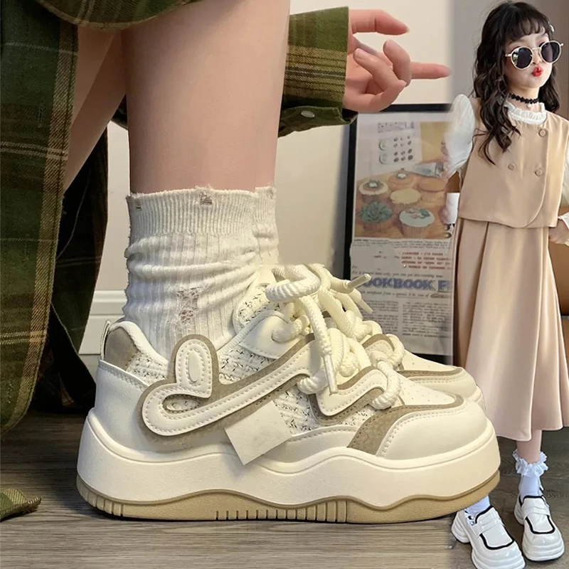 女童休闲运动鞋儿童板鞋时中大童软底2025新款耐磨防滑网面透气单