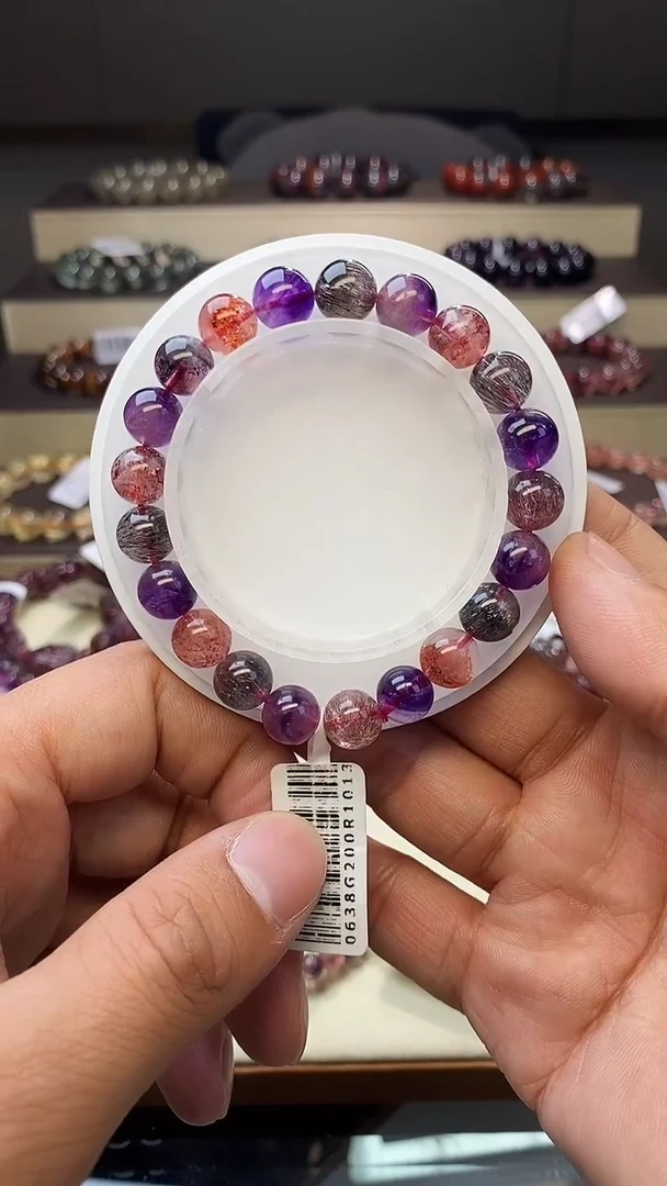 【闪购商品】水晶手链未镶嵌黑加仑超七单圈9m+