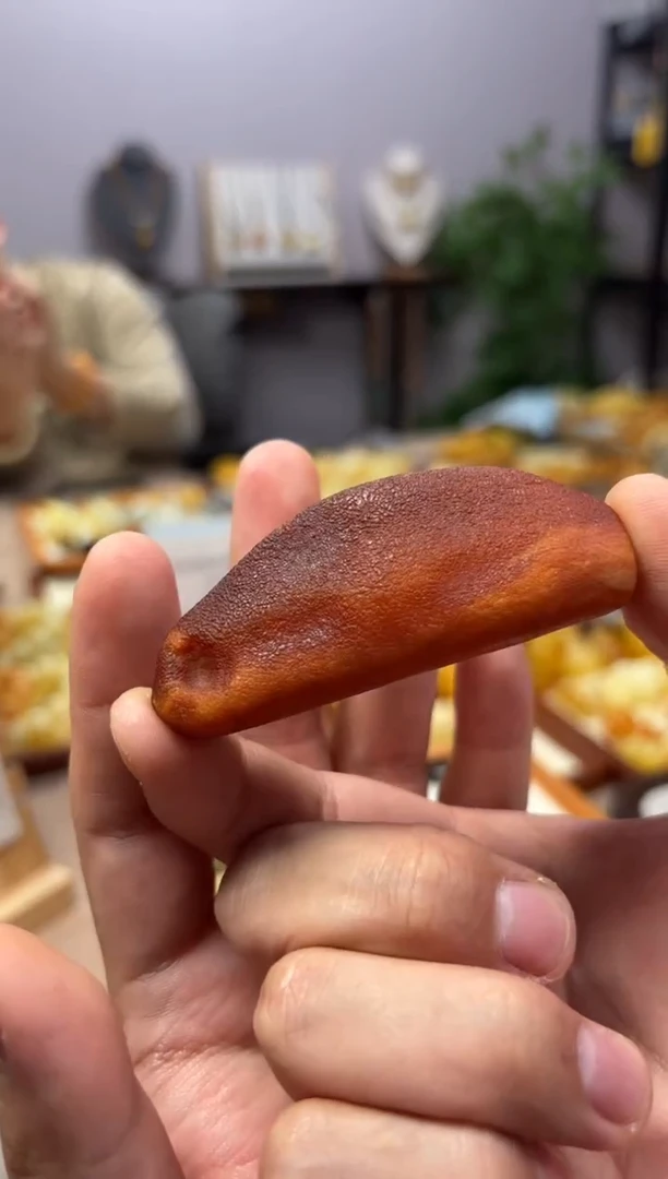 【闪购商品】蜜蜡裸石未镶嵌原石