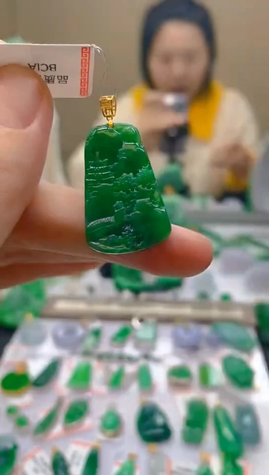 【闪购商品】翡翠颈饰18K金镶嵌新号开播，全场乱卖