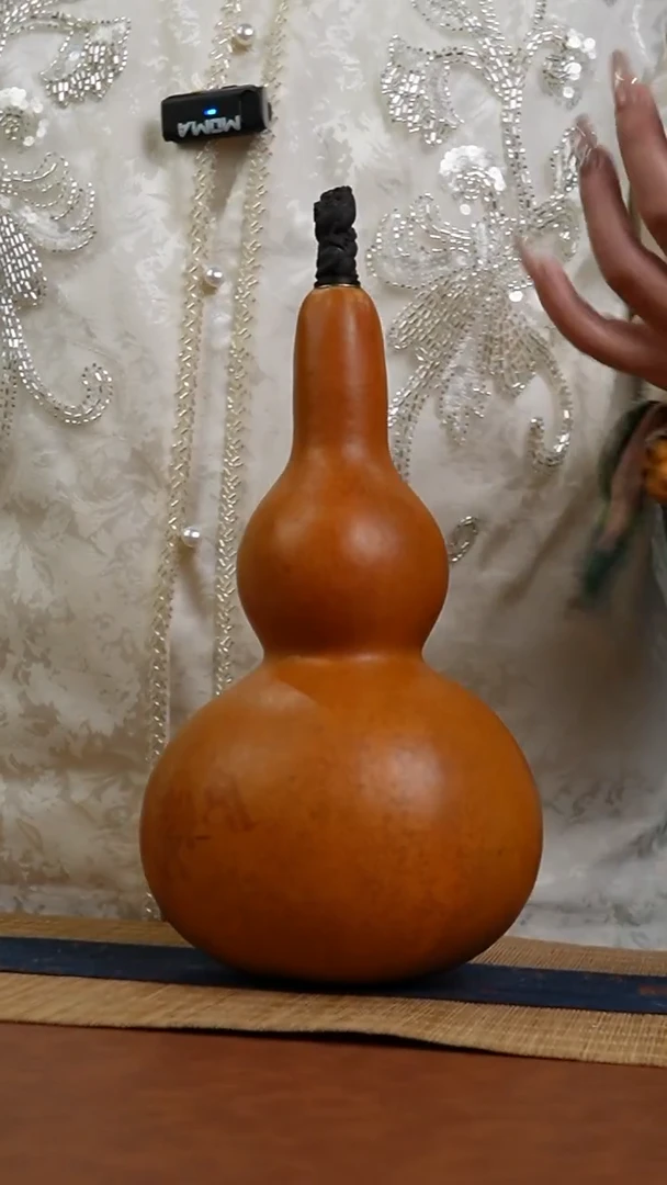 887号 天然热水酒葫芦 一物一拍（有瑕介意勿拍）