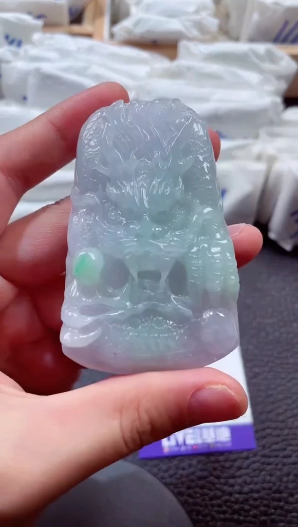 颈饰未镶嵌翡翠00006039