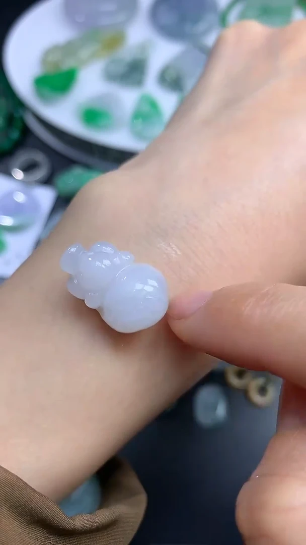 【闪购商品】定制翡翠未镶嵌翡翠