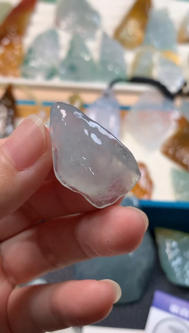 吊坠(不含链)未镶嵌翡翠吊坠