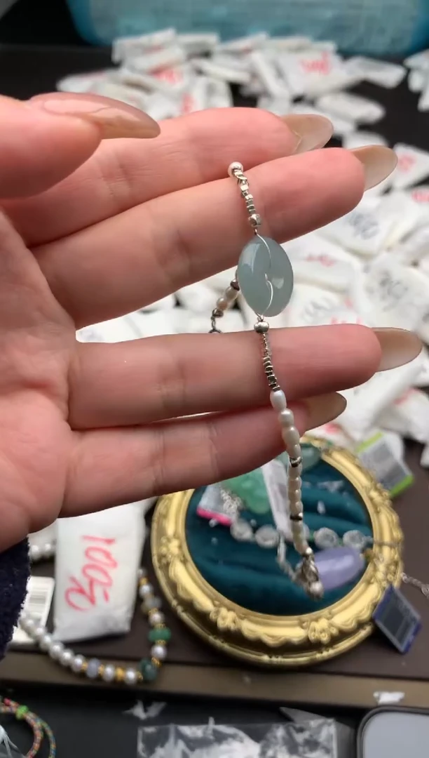 【闪购商品】翡翠手链未镶嵌  一