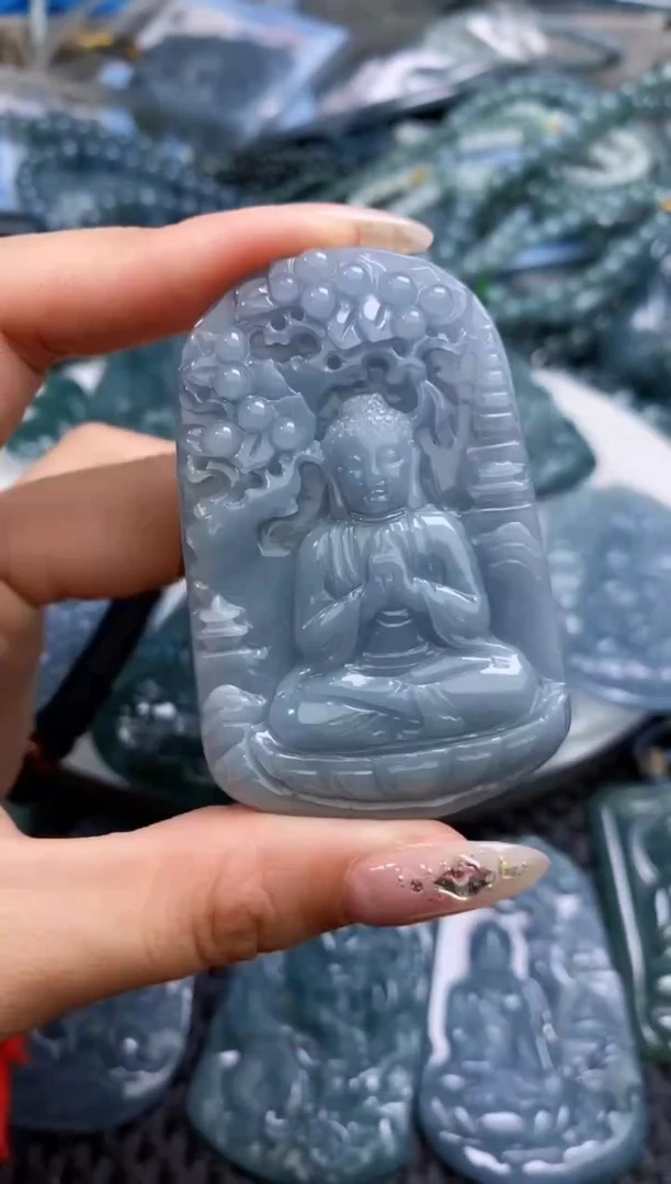 【闪购商品】翡翠颈饰未镶嵌                    