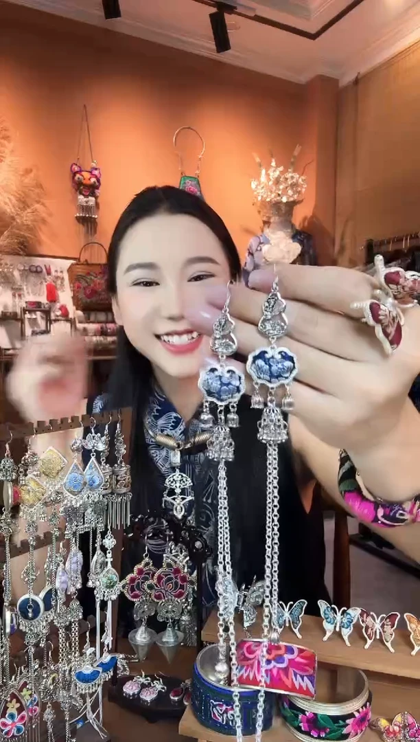 刺绣纯手工民族风耳环