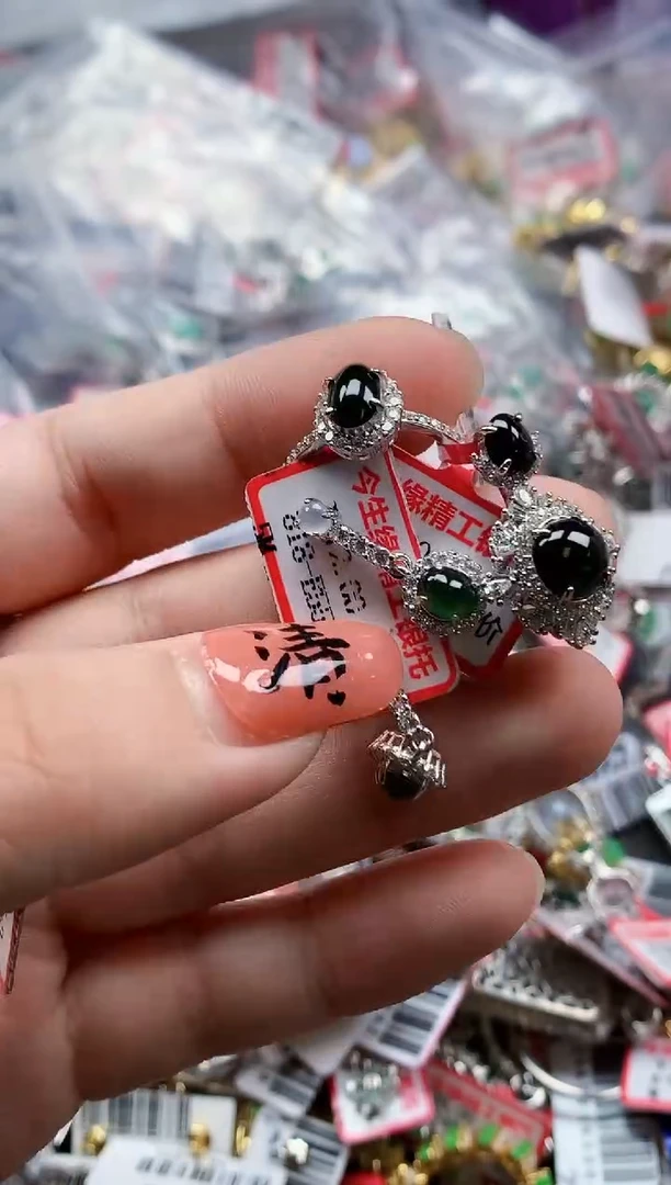 银S925镶嵌戒指翡翠天然A货缅甸翡翠