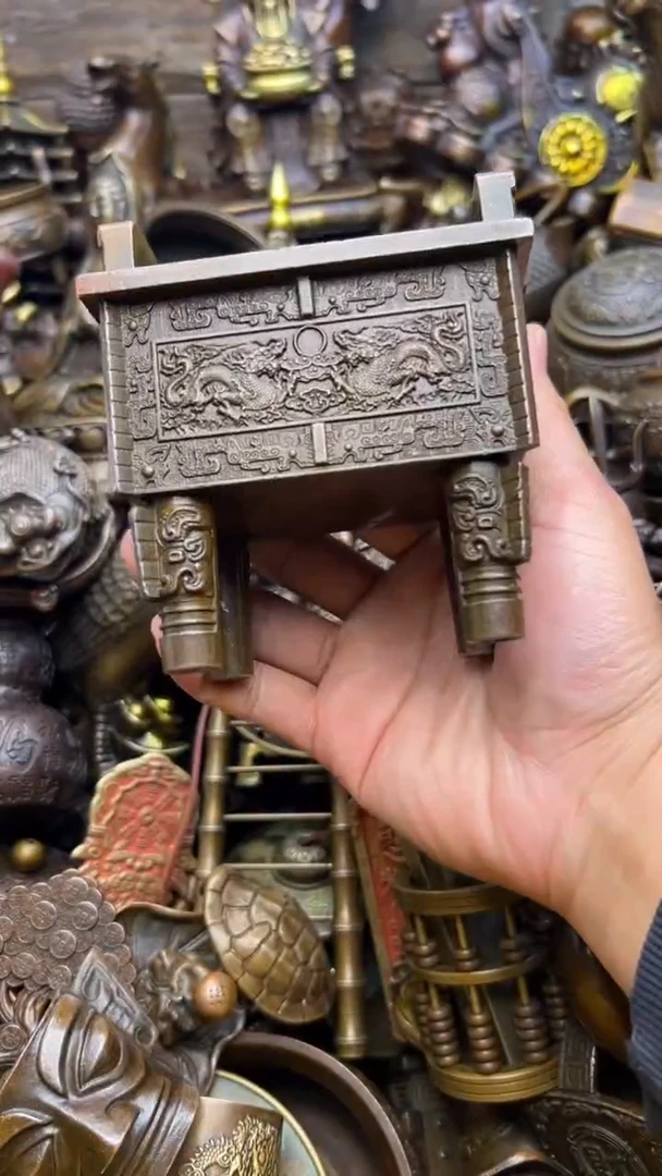 精美铜器，点击下单