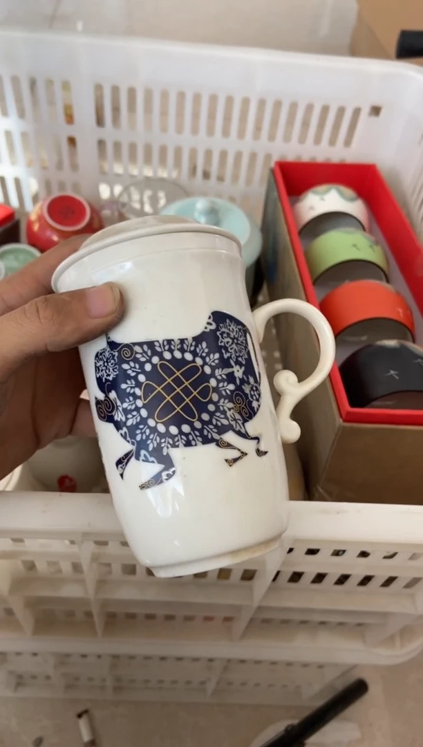 杯无运费险有瑕疵的摄影的产品有使用过的痕迹有点脏介意勿拍