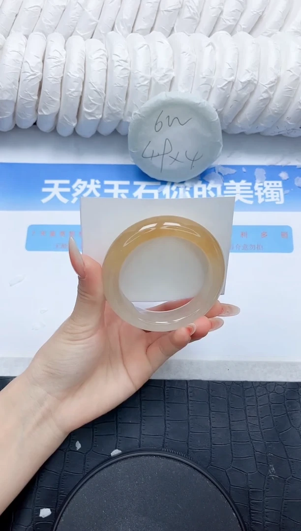 石英质玉手镯未镶嵌359-54