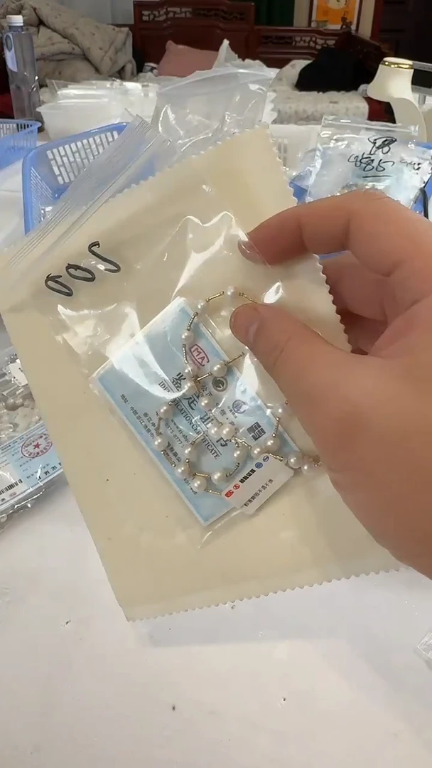 项链18K金镶嵌淡水珍珠浩*呀6mm 金管满天星-孤品