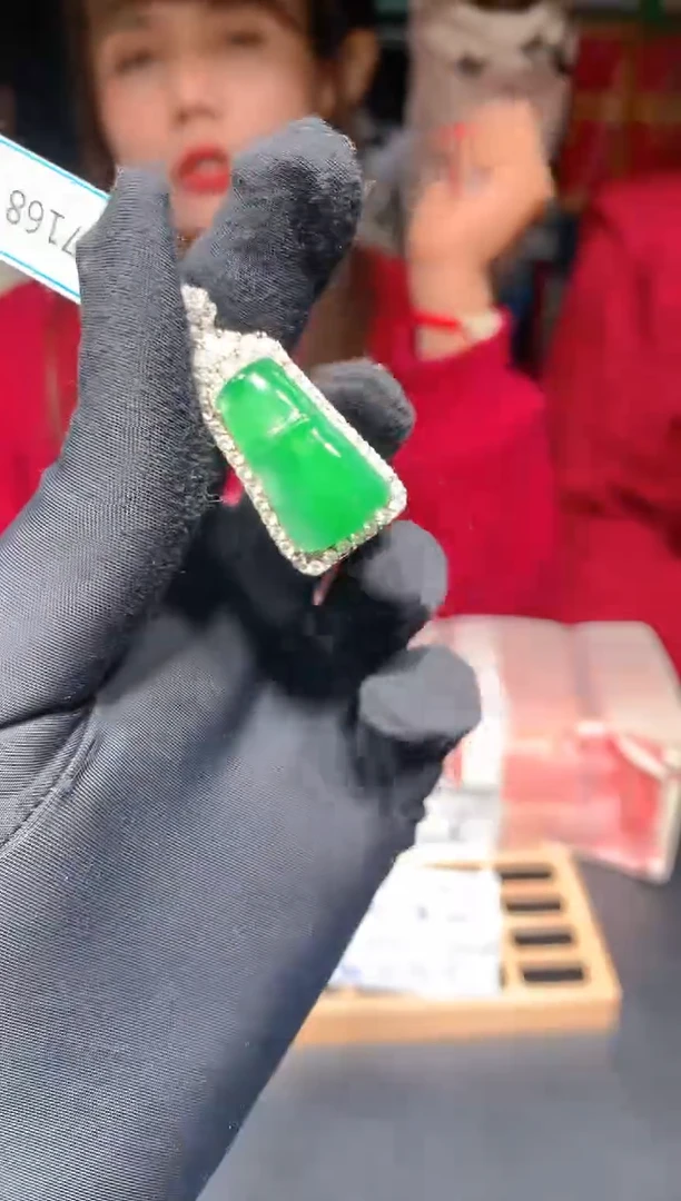 【闪购商品】定制翡翠未镶嵌43定制翡翠-多样性发货（发其一）