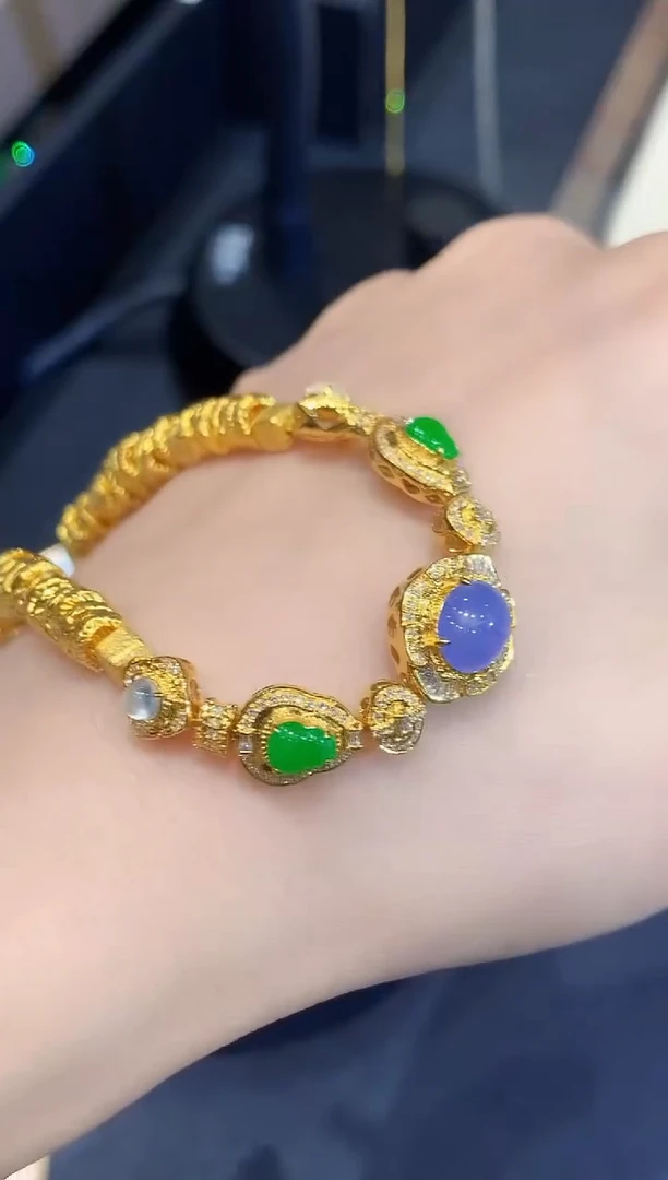 18K金镶嵌手链翡翠多样性发其一