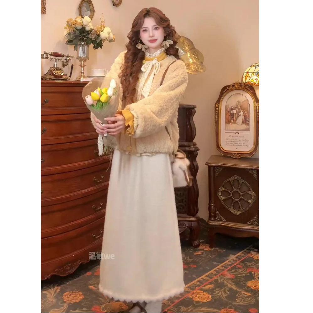 2025年冬季时尚气质少女风新款套装修身外套显瘦上衣高腰半身裙潮