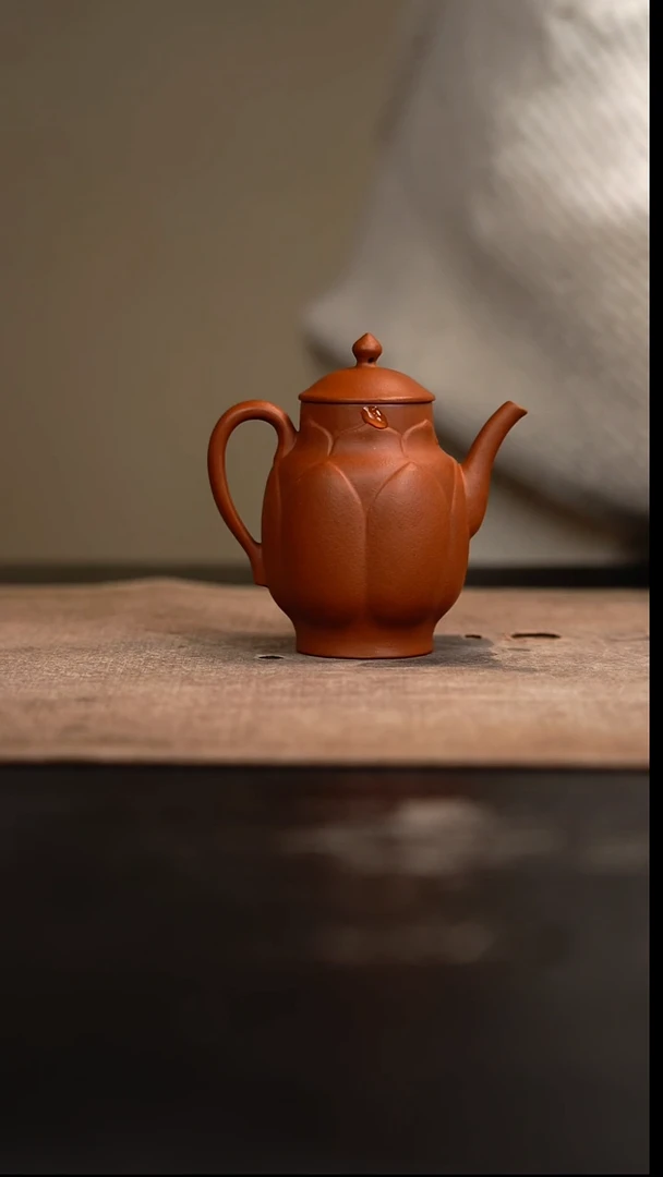 【闪购商品】紫砂茶壶莲花宫灯壶红泥90cc
