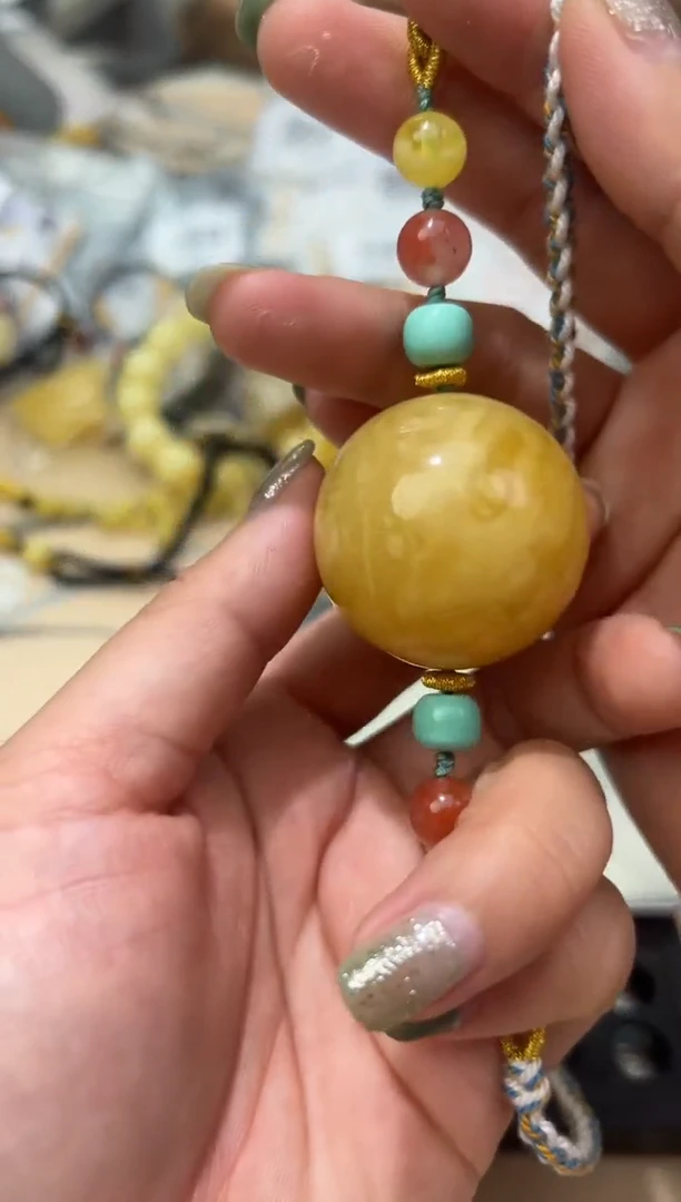 未镶嵌蜜蜡裸石蜜蜡吊坠