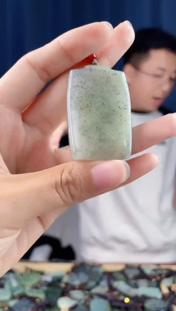 未镶嵌和田玉挂件拍一发一，多样性发货