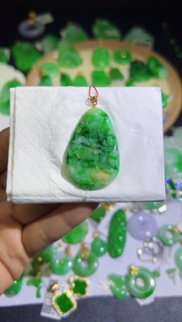 【闪购商品】翡翠颈饰18K金镶嵌Q缅料A货翡翠/支持复检/一件