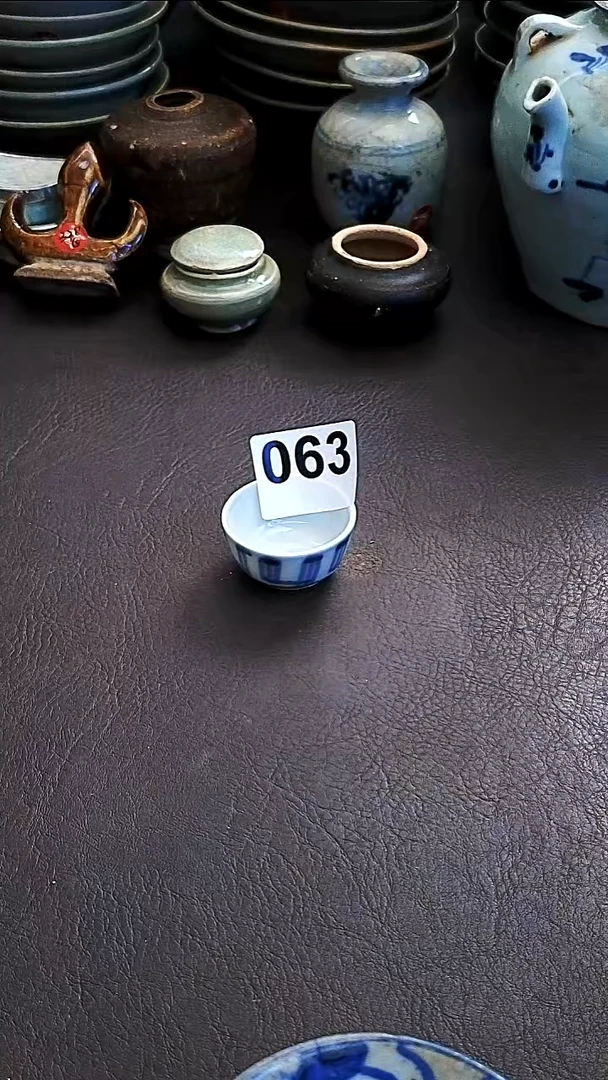 陶阿**甲佳瑜家漂漂亮亮的瓷器编号063