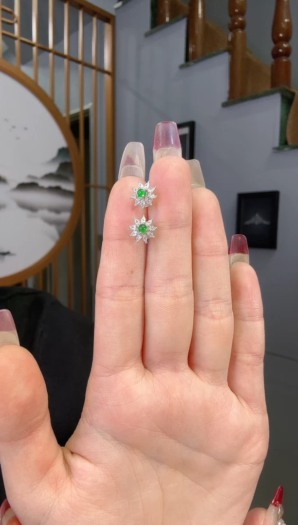 【闪购商品】翡翠耳饰银S925镶嵌耳饰天然A货翡翠