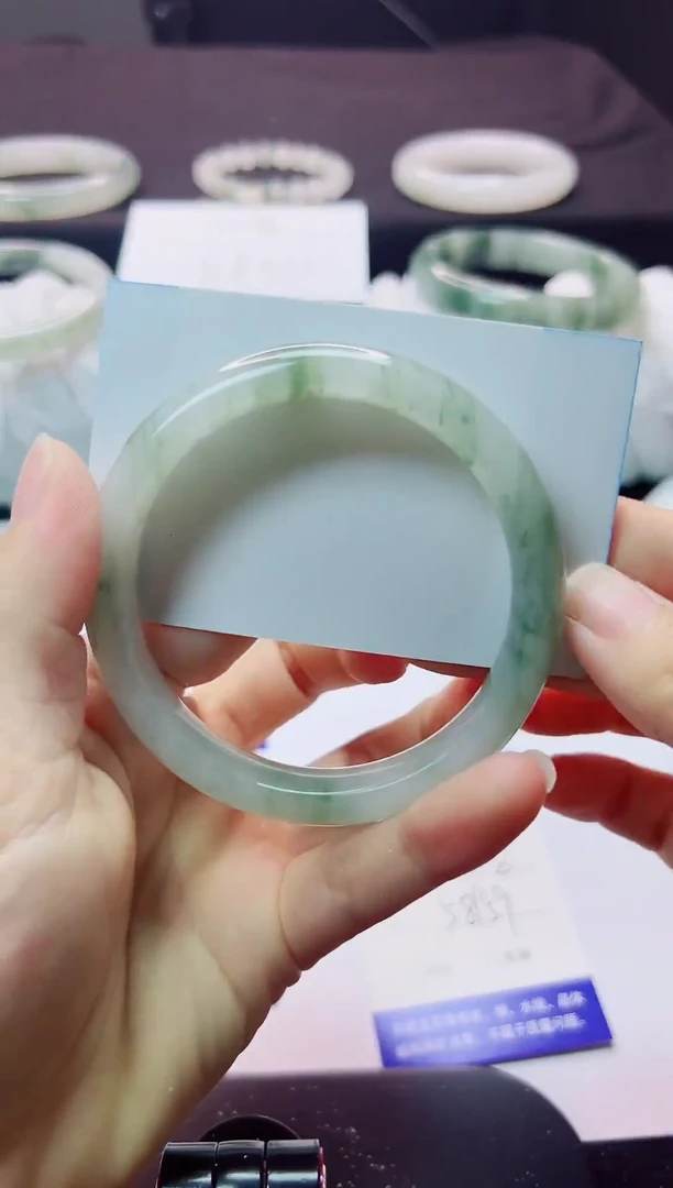 石英质玉手镯未镶嵌219-58/59