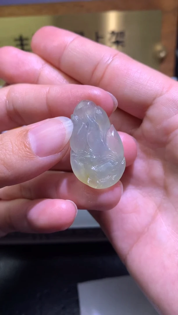 未镶嵌定制翡翠毛货