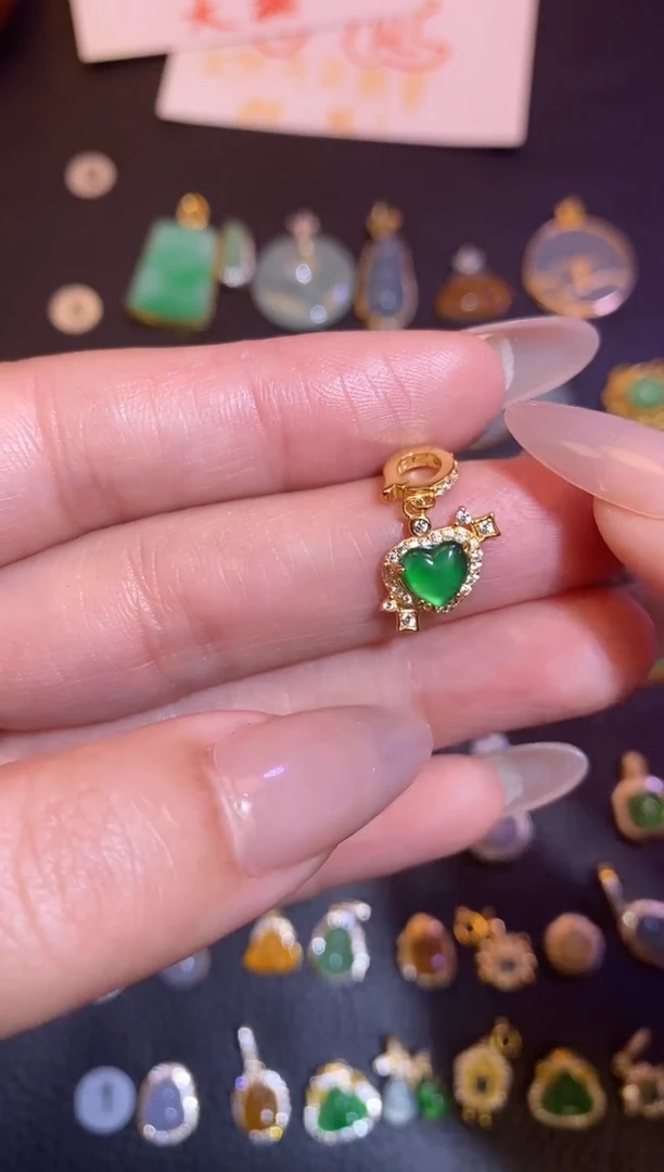 颈饰银S925镶嵌翡翠1