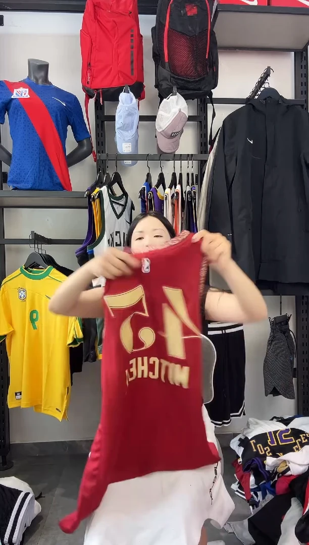 605 ·编码 瑕疵款以直播间过款为准 尺码·175