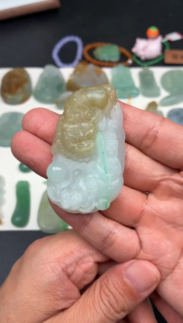 未镶嵌定制翡翠翡翠