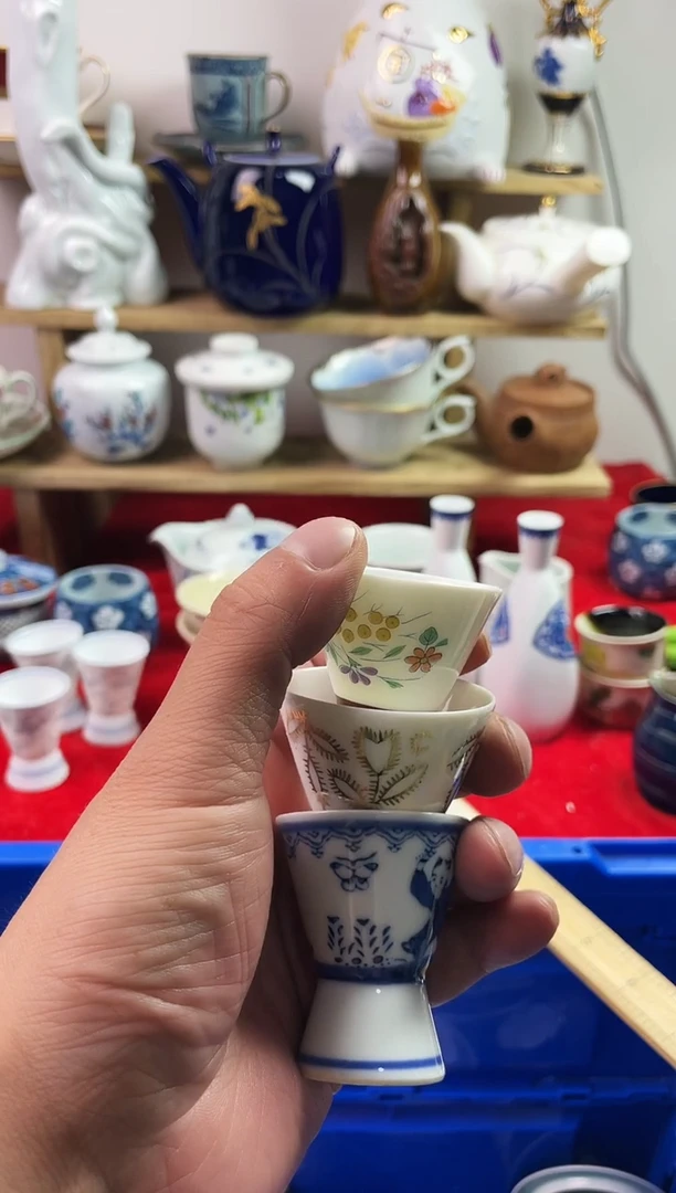 瓷片贝*7777777777 B102