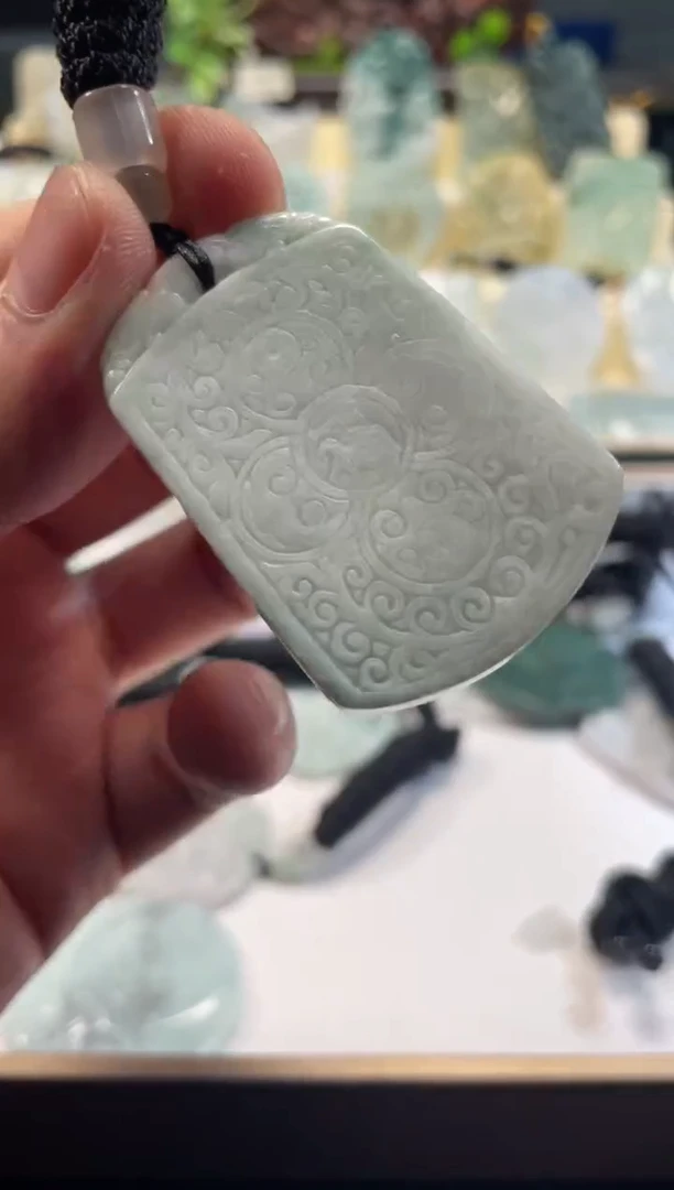 颈饰未镶嵌翡翠1/04/046