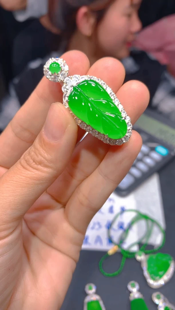 【闪购商品】定制翡翠未镶嵌210多样性发货（发其一）