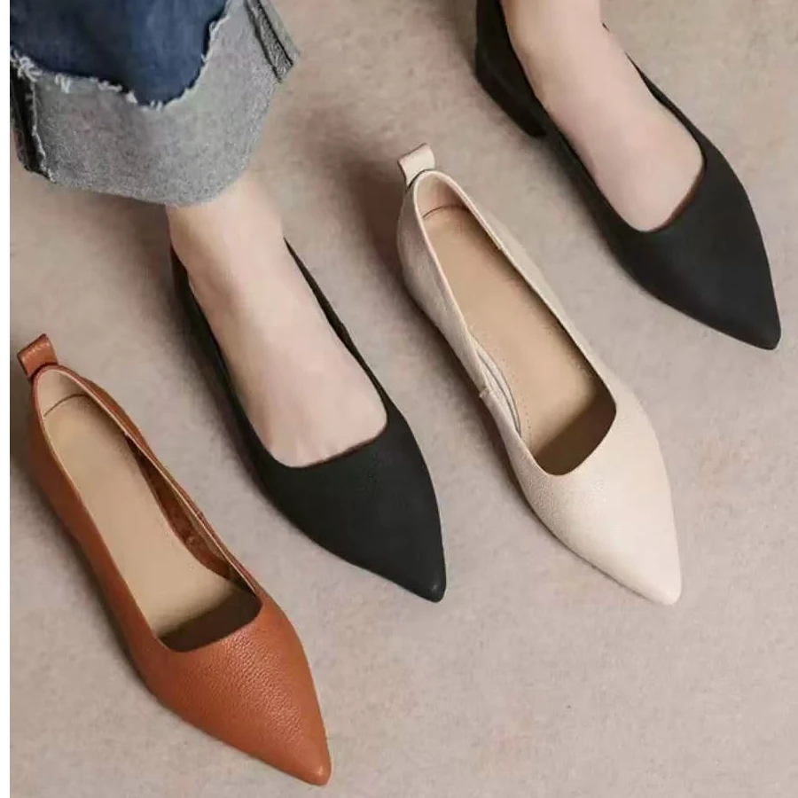 尖头裸色低跟小单鞋2251