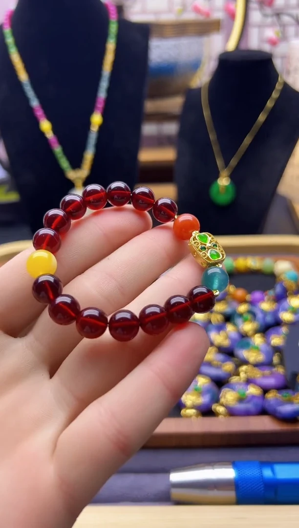 【闪购商品】血珀手链14K金镶嵌S483