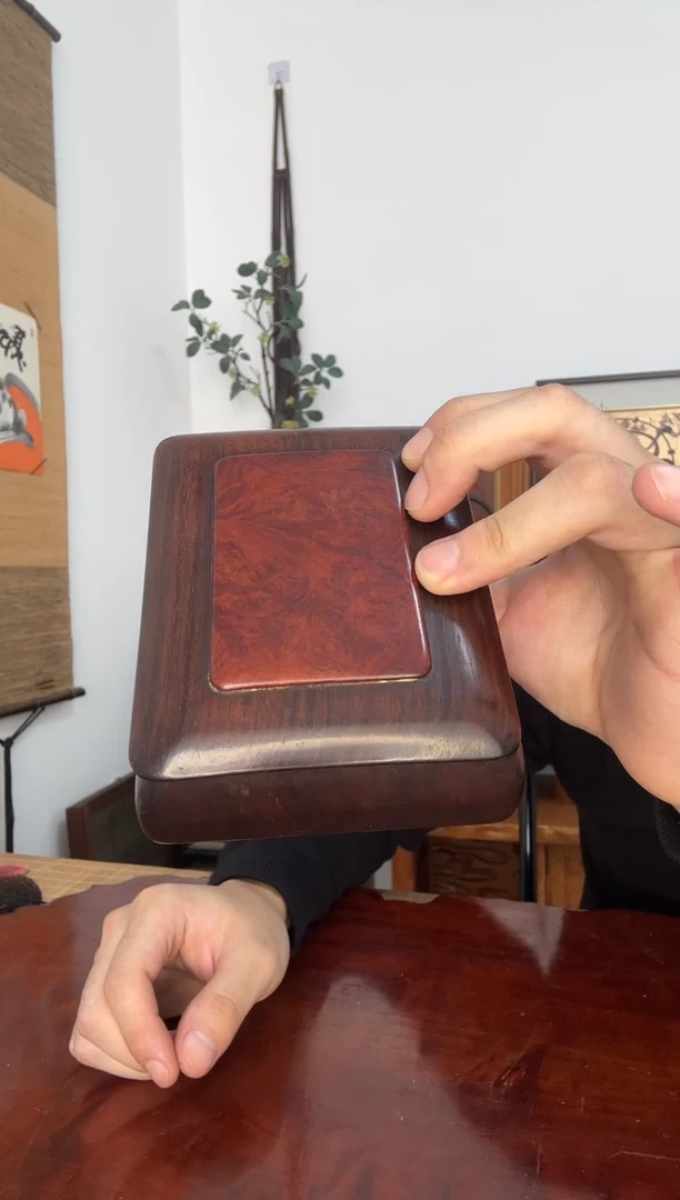 瓷片中古品个别存有岁月痕迹，谨慎下单哦~
