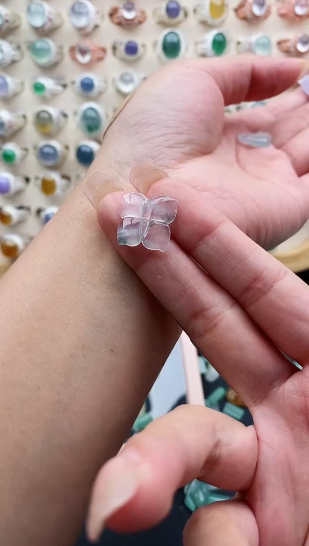 裸石翡翠哈*狗天然缅甸翡翠A货444-2