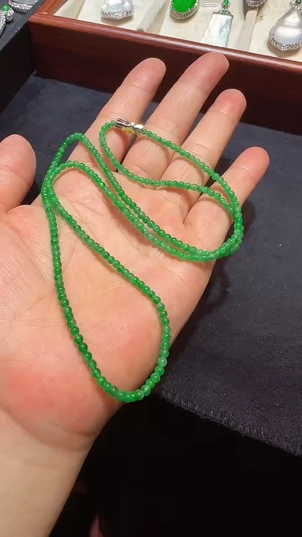 【闪购商品】翡翠颈饰18K金镶嵌小米珠