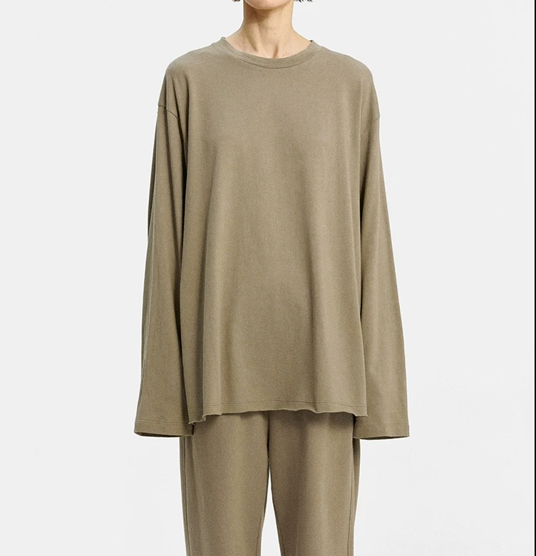 女简约无水染色圆领长袖t恤套装