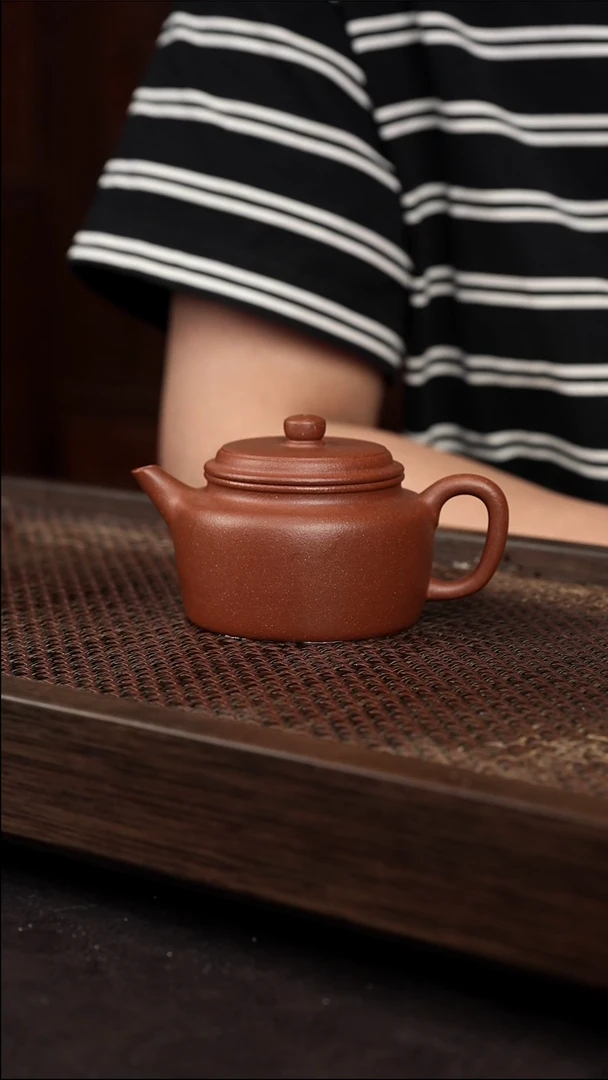 茶壶紫砂超矿标红降坡剑流德中【带矿标证书】