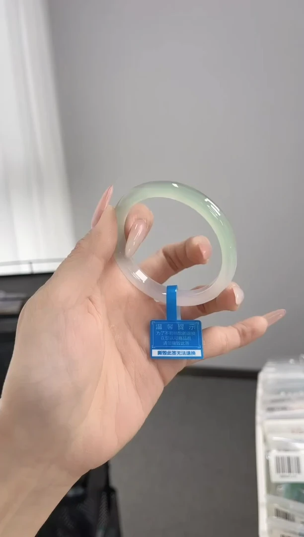 【闪购商品】玛瑙/玉髓手镯未镶嵌50-51圈