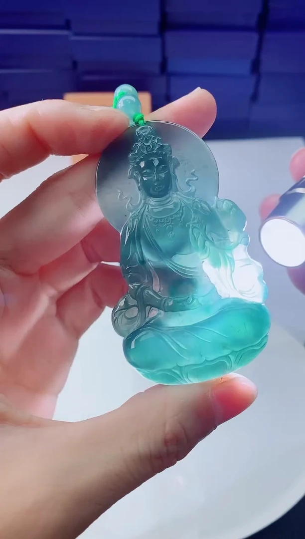 翡翠未镶嵌颈饰1111111111