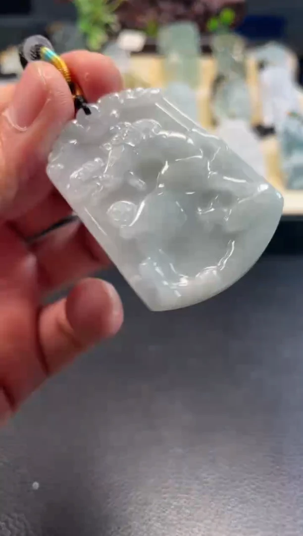 颈饰未镶嵌翡翠12/06/101