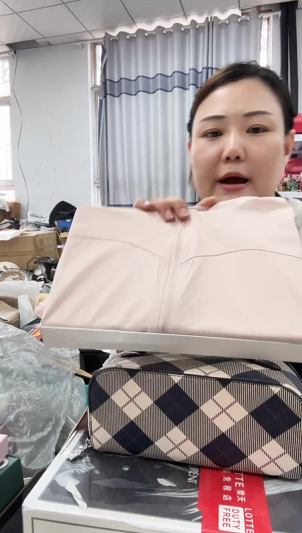 牦牛剖层皮革琪老板女包6号店超好看发图片款