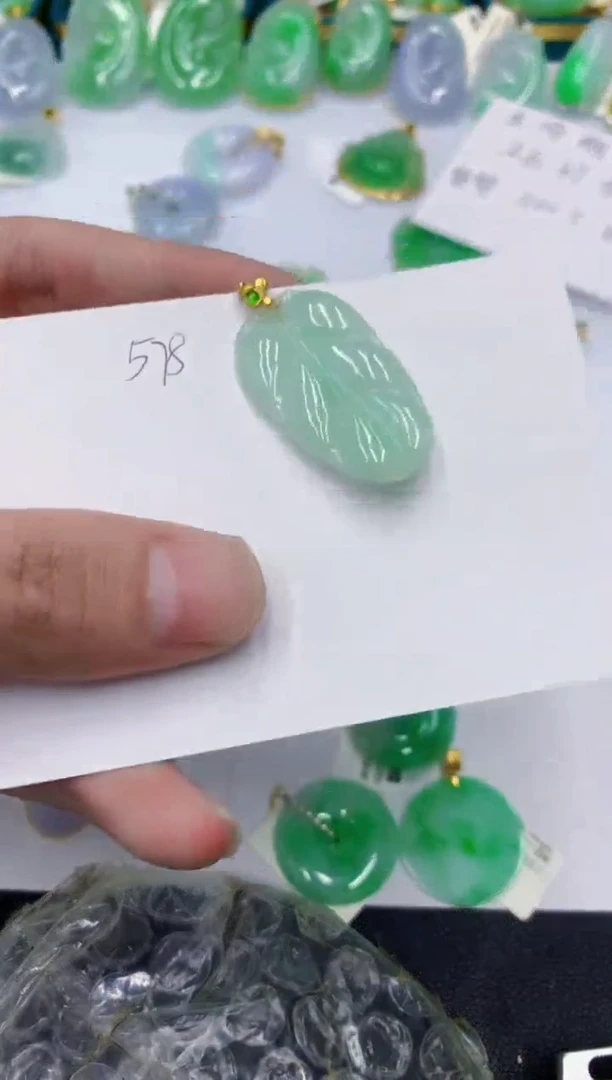 颈饰未镶嵌翡翠111111